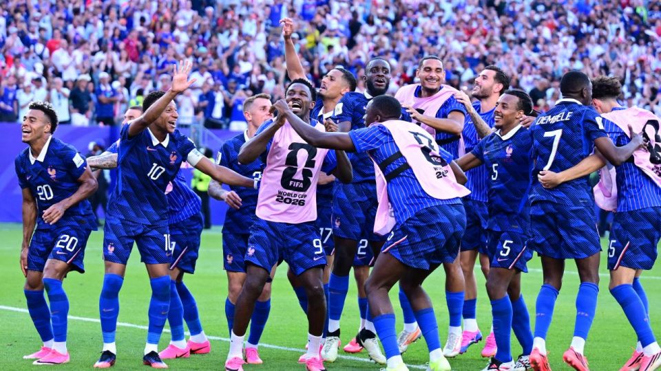 Fransa, Mbappe ile çeyrek finalde